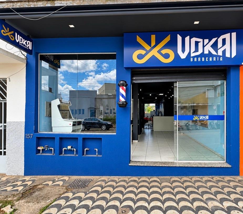 Fachada da Barbearia Vokai na Estação Zona Norte